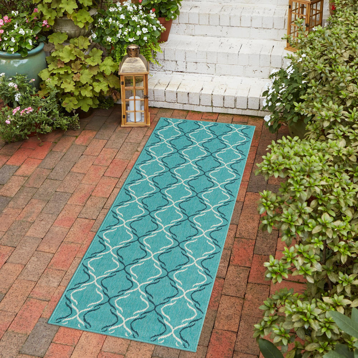 Seaside Lattice Collection Area Rug -  Hastings Runner Teal  lifestyle 150
