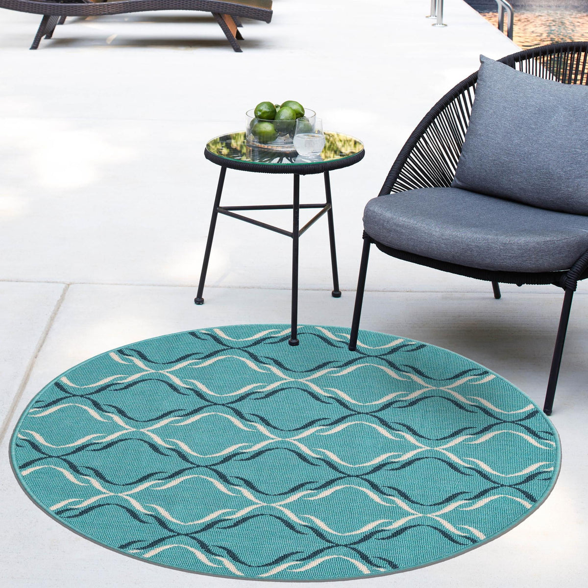 Seaside Lattice Collection Area Rug -  Hastings Round Teal  lifestyle 153