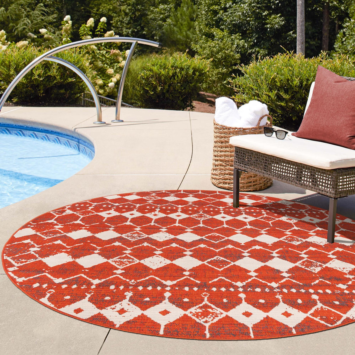 Savannah Pergola Collection Area Rug -  Dune Round Rust Red  lifestyle 238