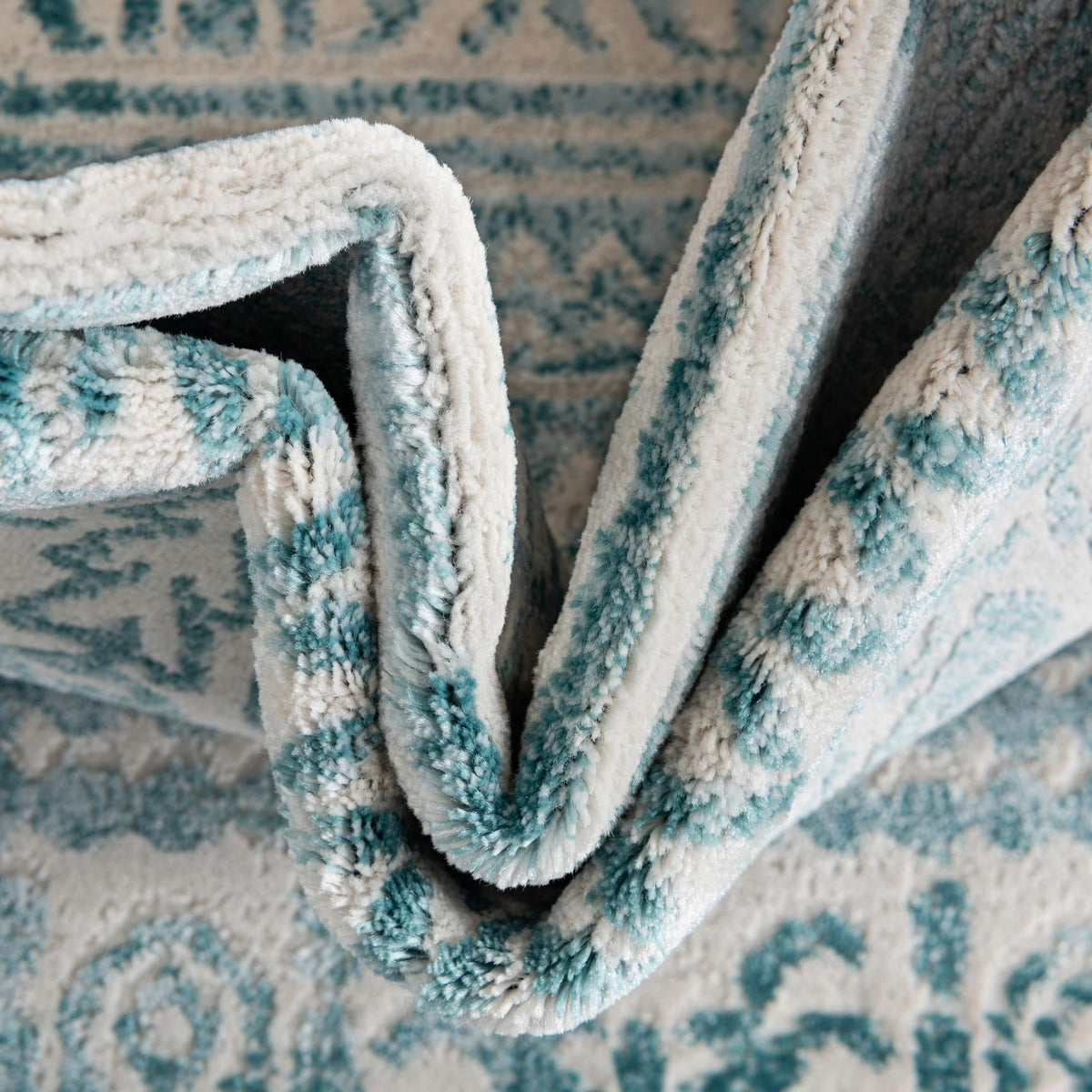 Metro Heights Collection Area Rug -  Chelsea Rectangle Teal  lifestyle 23