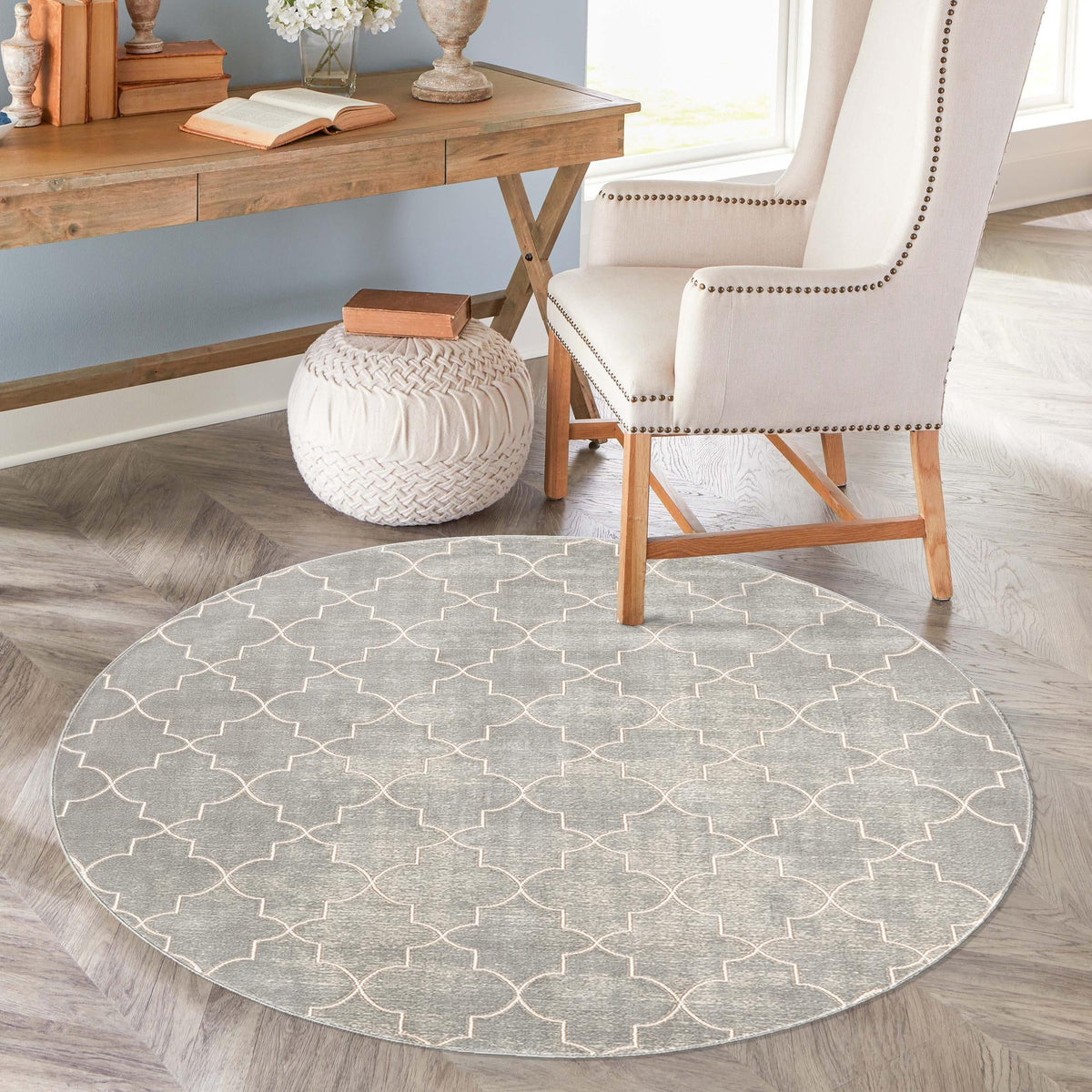 Metro Heights Collection Area Rug -  Gramercy Round Gray  lifestyle 110