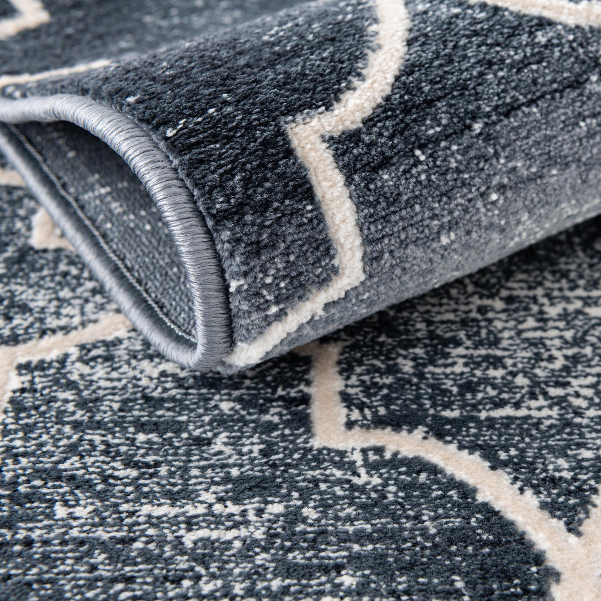 Metro Heights Collection Area Rug -  Gramercy Round Navy Blue  lifestyle 68