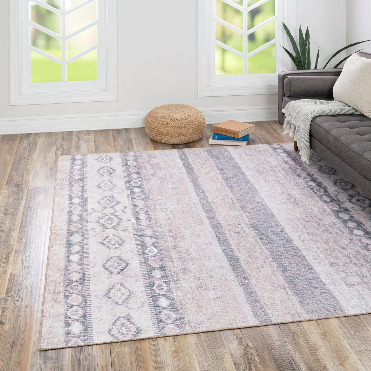 Heritage Elegance Collection Area Rug -  Edinburgh Square Gray  lifestyle 112