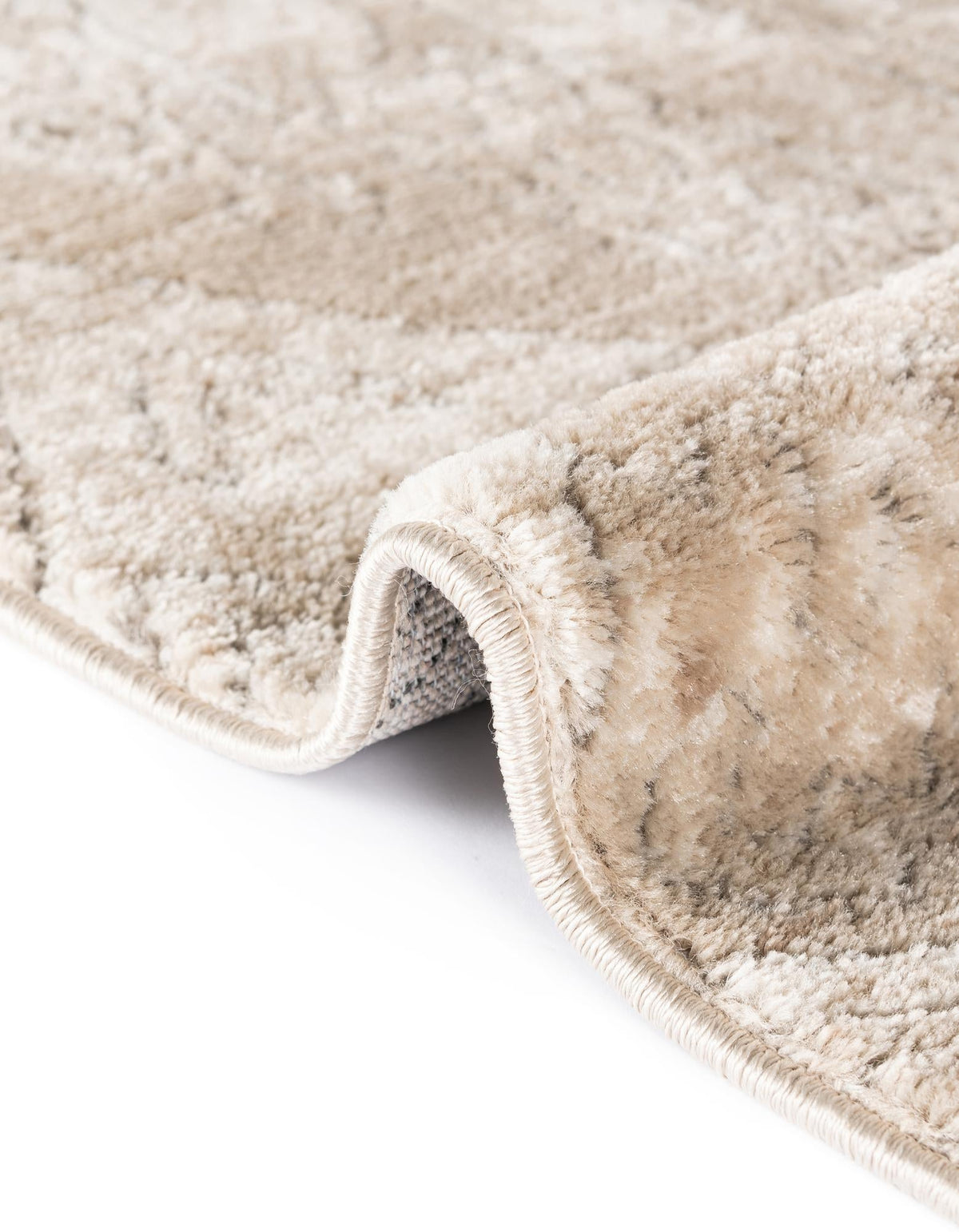 Cascade Range Collection Area Rug - Hood (Ivory) Oval Ivory  lifestyle 20
