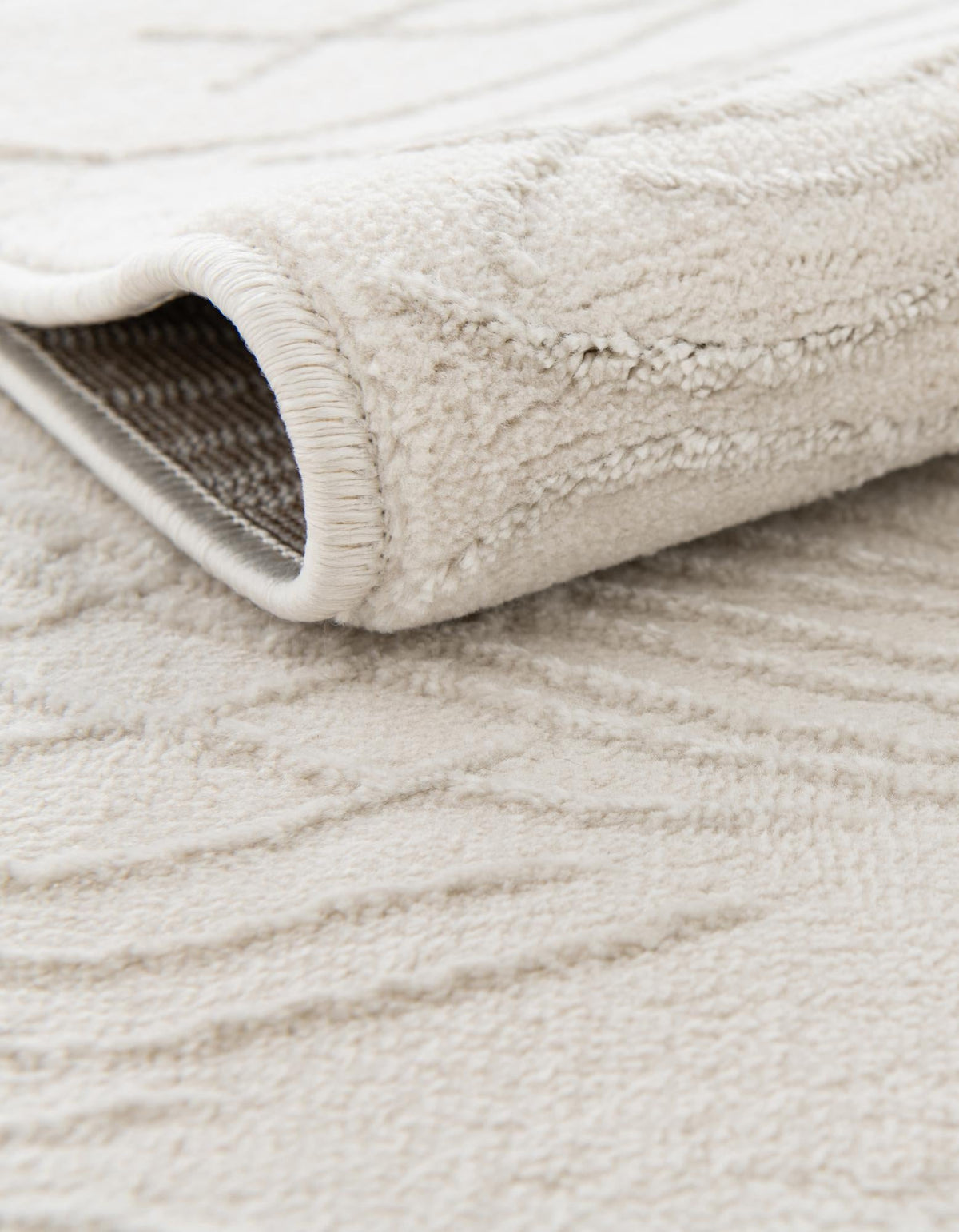 Bloomsbury Elegance Collection Area Rug -  Westminster Oval Ivory  lifestyle 90