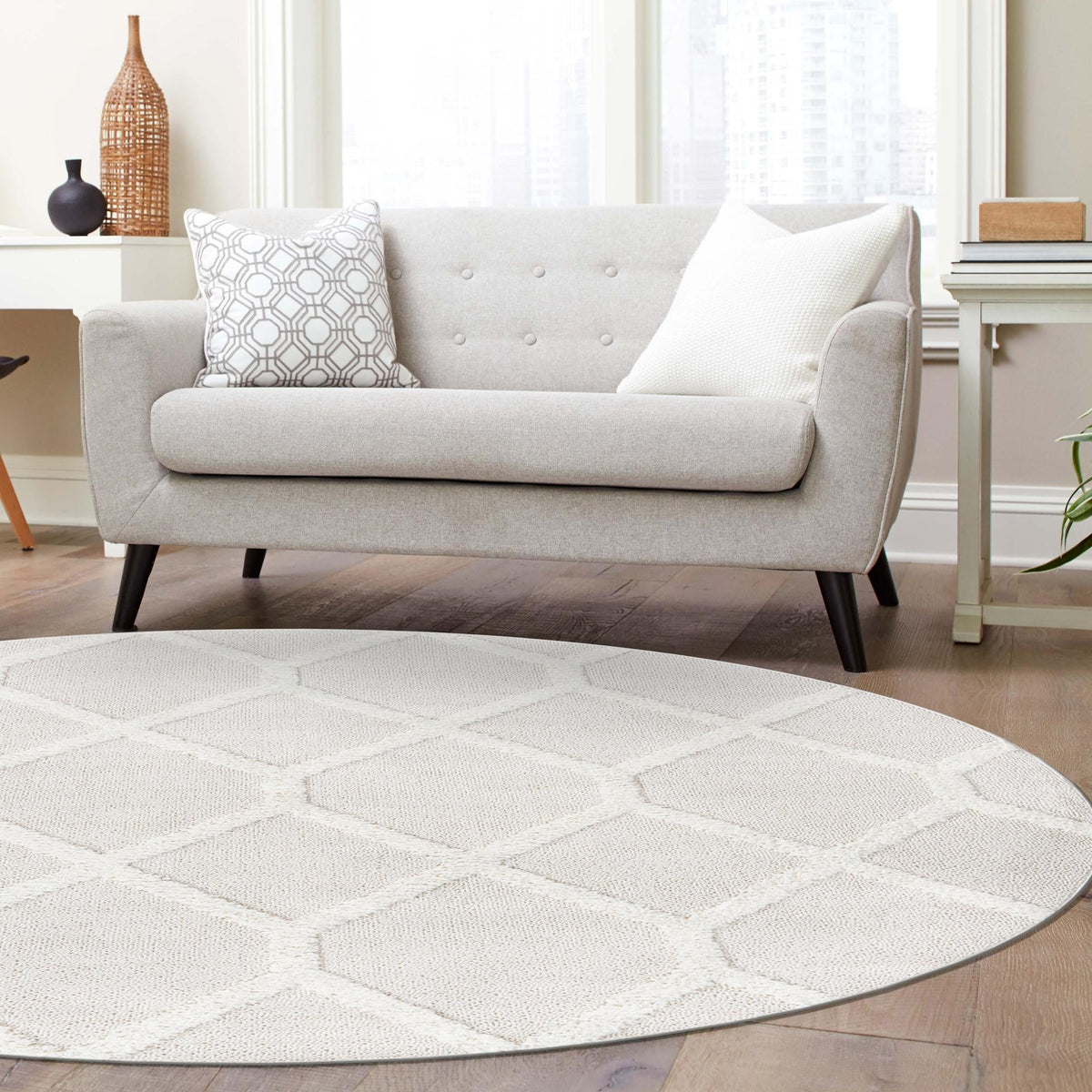 Sahara Chic Collection Area Rug -  Tuareg Round Ivory  lifestyle 118