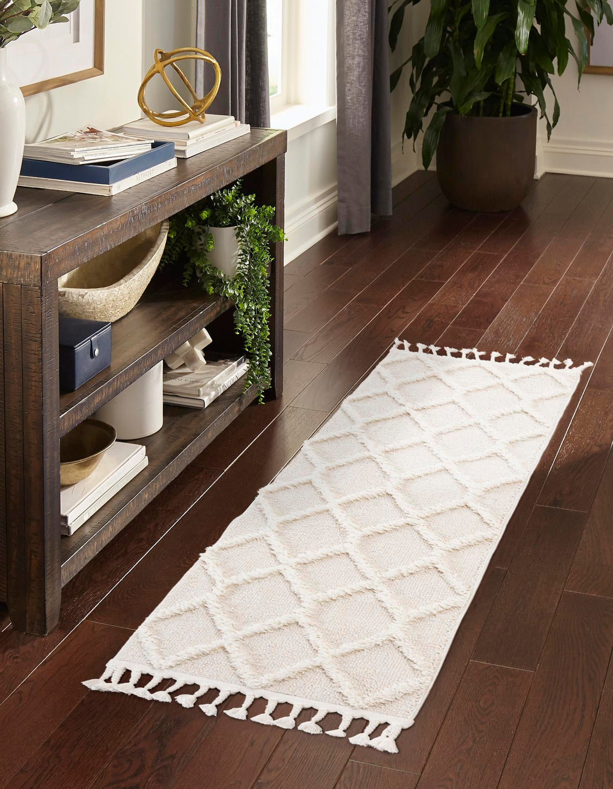 Sahara Chic Collection Area Rug -  Tuareg Runner Ivory  lifestyle 82
