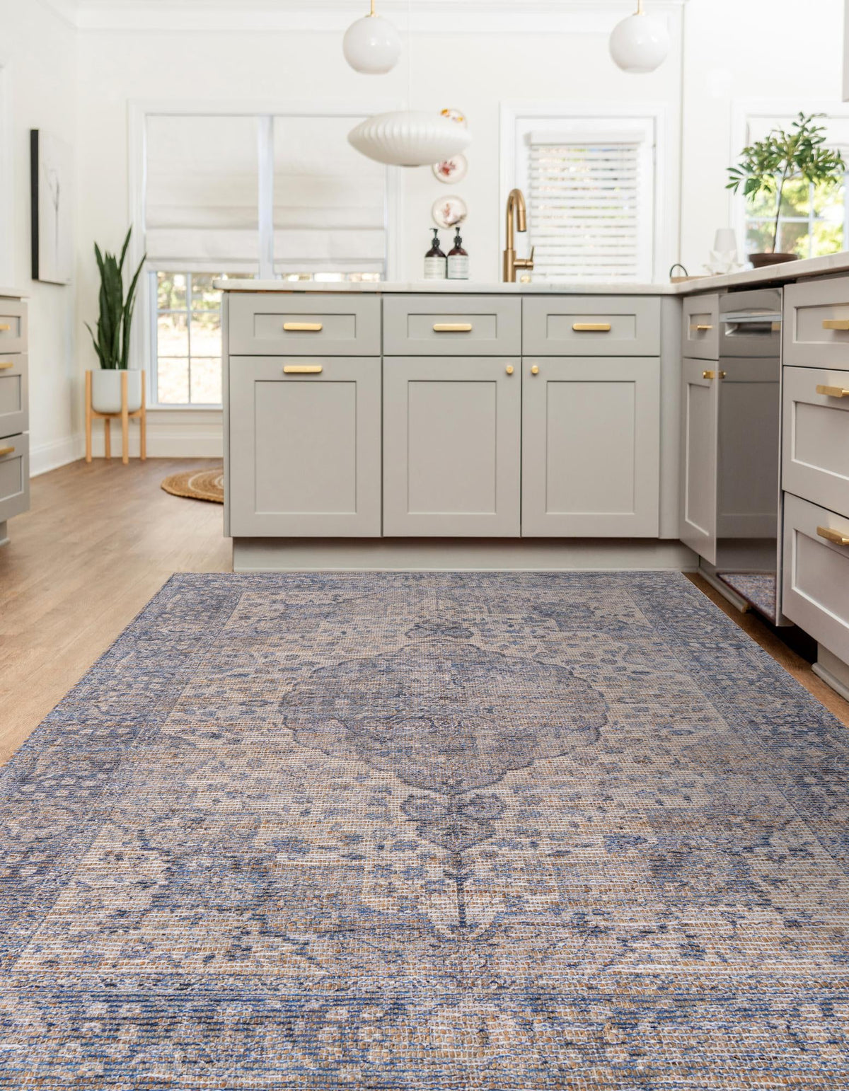 Savannah Threads Collection Area Rug - Charleston Rectangle Blue  lifestyle 18