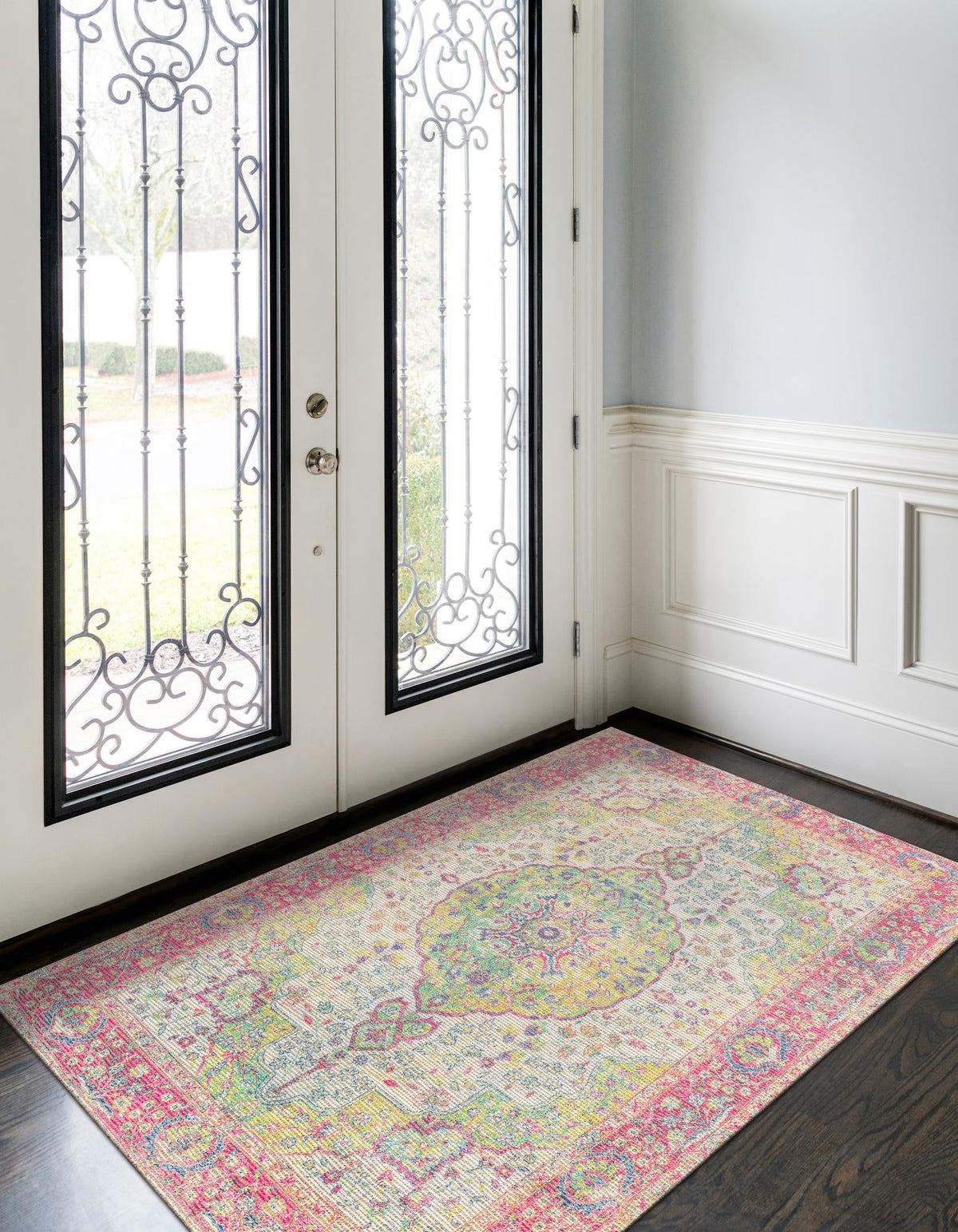 Savannah Threads Collection Area Rug - Charleston Rectangle Ivory Pink  lifestyle 9