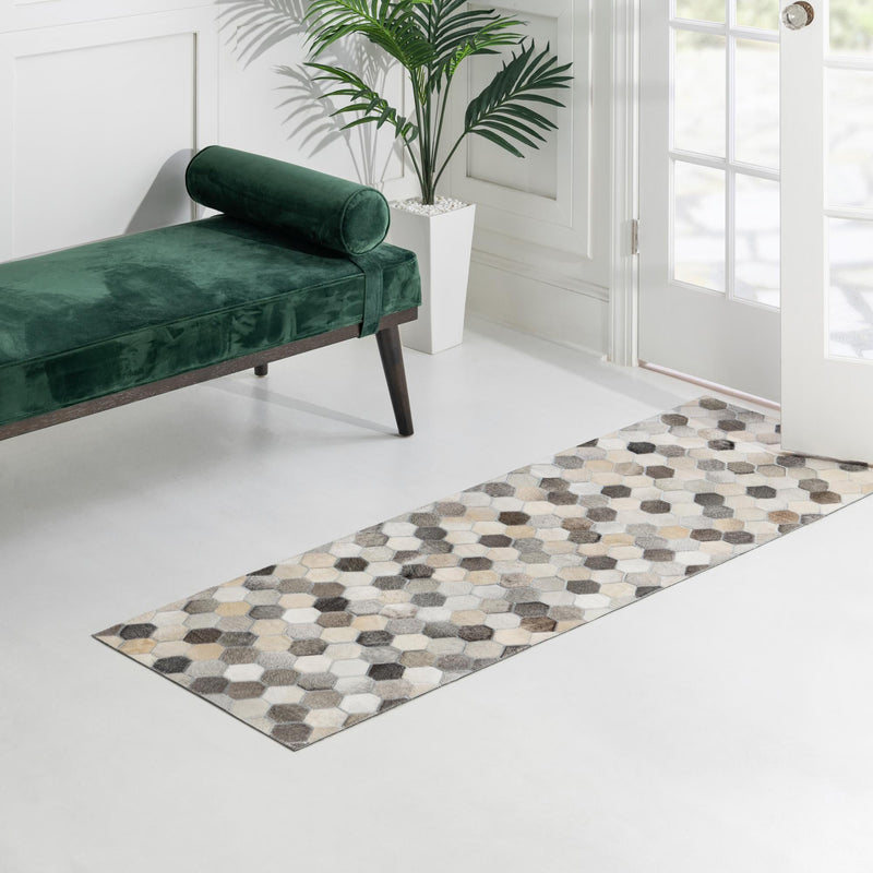 Savannah Hideaway Collection Area Rug - Savannah Runner Ivory Gray  lifestyle 81