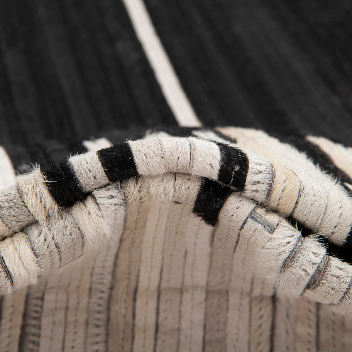 Savannah Hideaway Collection Area Rug - Savannah Rectangle Black White  lifestyle 15