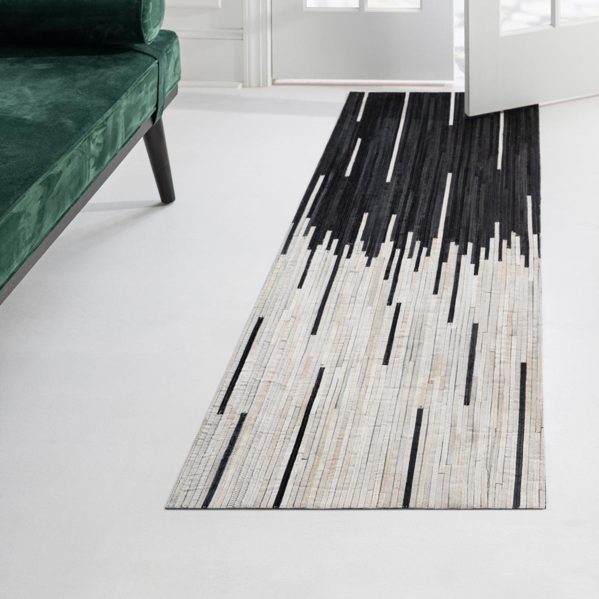 Savannah Hideaway Collection Area Rug - Savannah Runner Black White  lifestyle 79