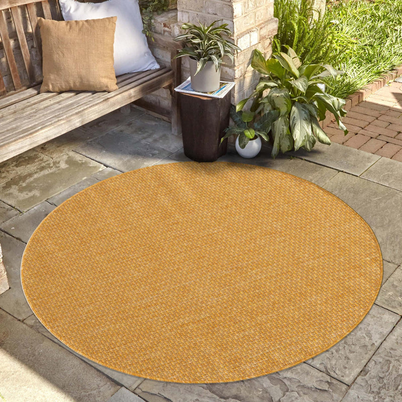 Patio Perfection Collection Area Rug - Veranda (Corn Harvest Yellow) Round Corn Harvest Yellow  lifestyle 15