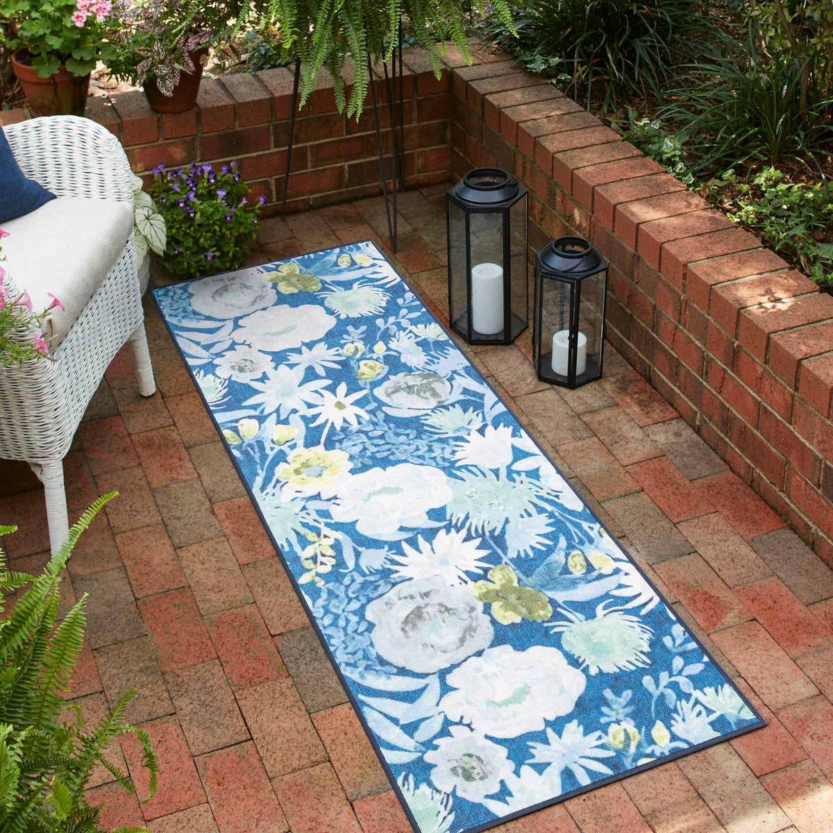 Belizean Tropics Outdoor Rugs Collection Area Rug -  Lagoon Runner Navy Blue  lifestyle 93