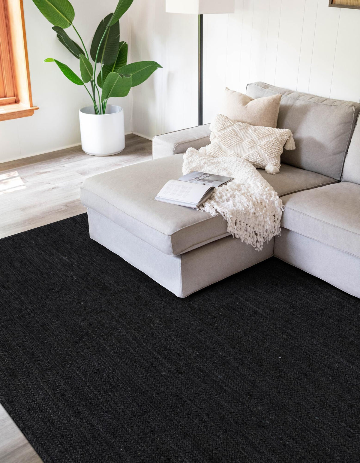 Woven Seaside Jute Collection Area Rug - Martha's Rectangle Black  lifestyle 17