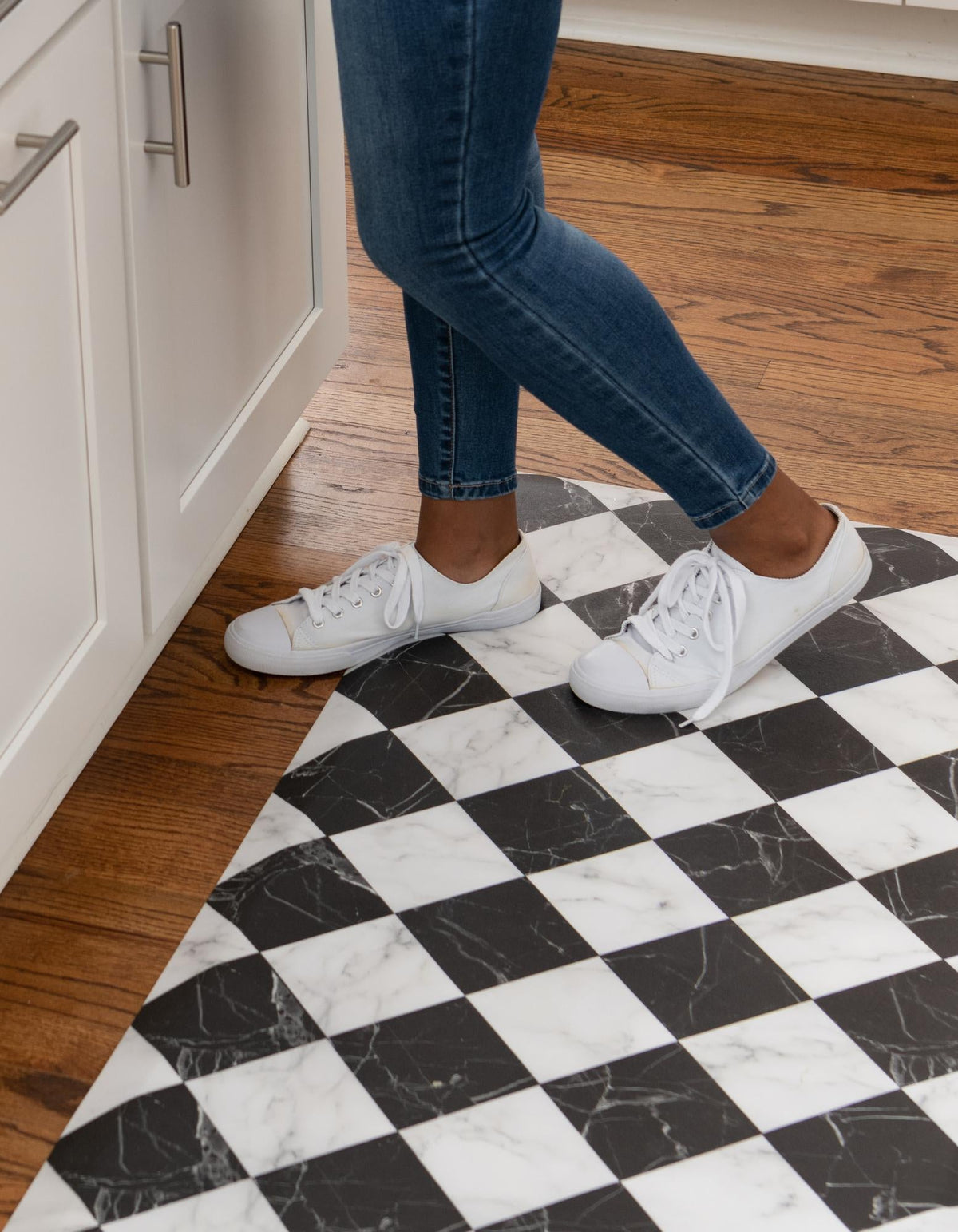 Cozy Mat Collection Area Rug -  Oasis Rectangle Black and White  lifestyle 8