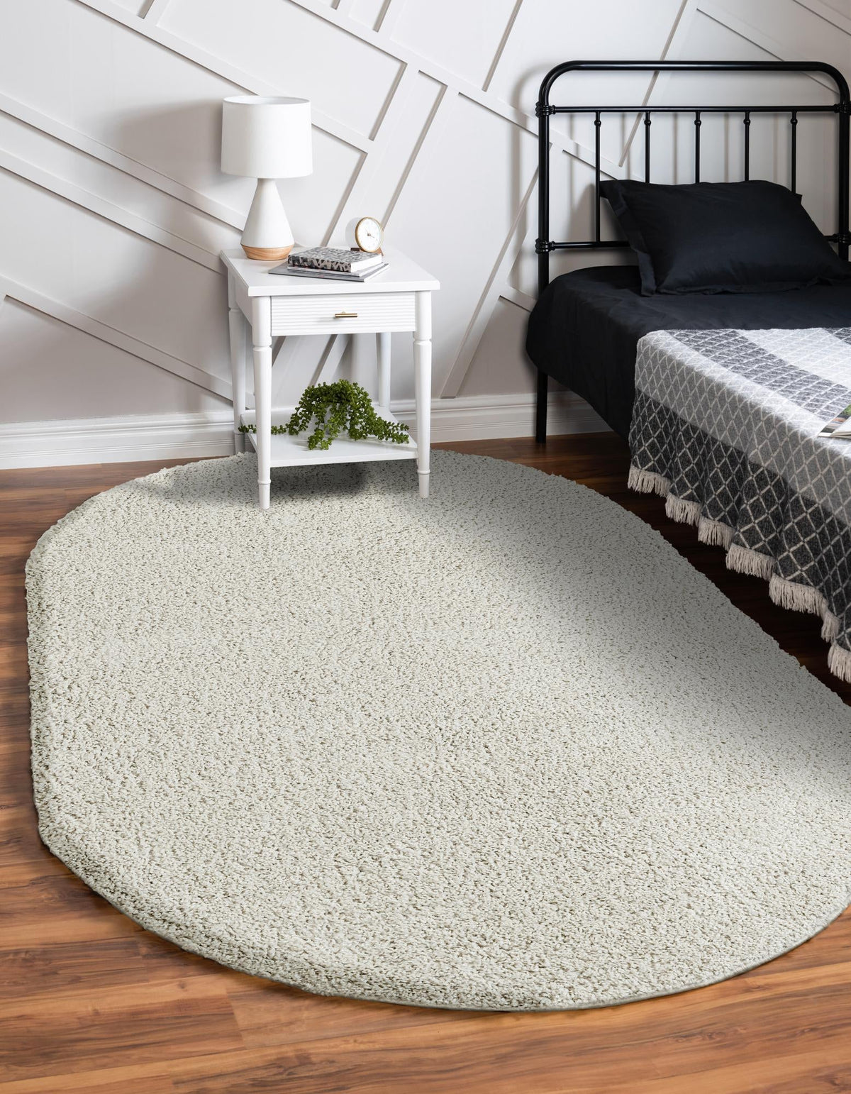 Cozy Comfort Shag Collection Area Rug - Haven (White) Oval White  lifestyle 16