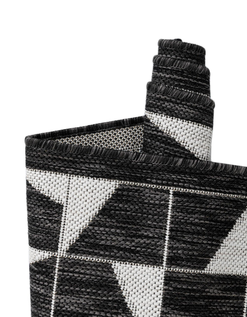 Urban Terrace Collection Area Rug -  Mercer Round Black and White  lifestyle 80