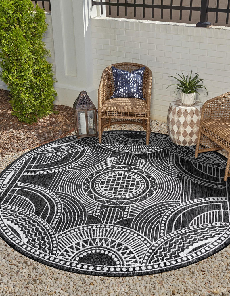 Patio Heritage Collection Area Rug -  Asheville Round Black and White  lifestyle 68