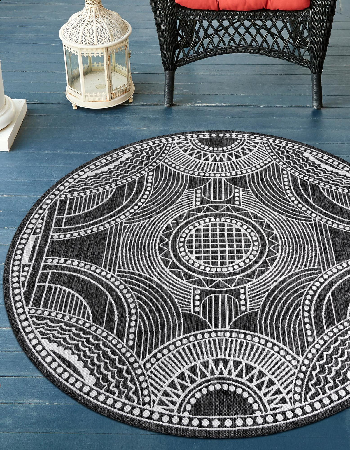 Patio Heritage Collection Area Rug -  Asheville Round Black and White  lifestyle 80