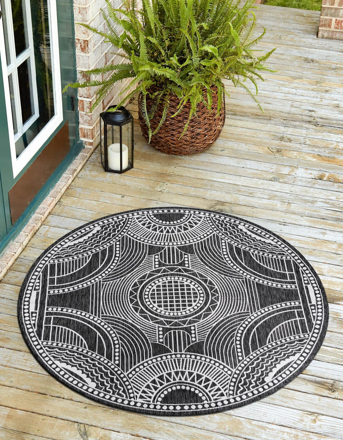 Patio Heritage Collection Area Rug -  Asheville Round Black and White  lifestyle 107