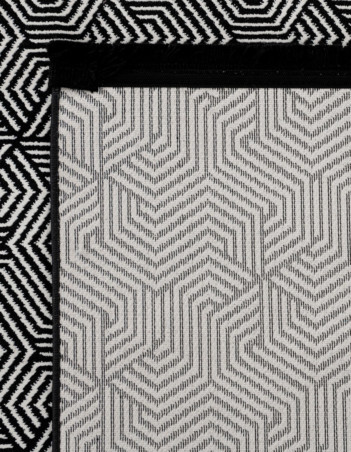 Roma Elegance Collection Area Rug -  Colosseo Rectangle Black and White  lifestyle 9