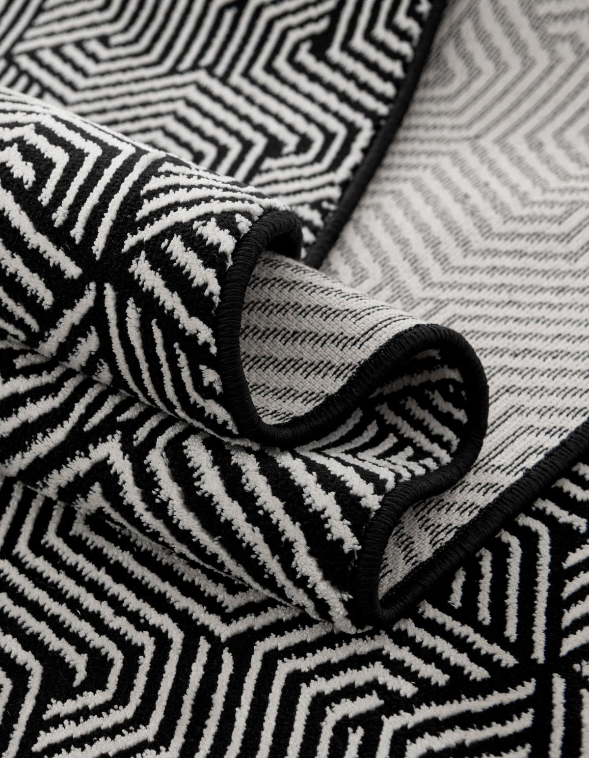 Roma Elegance Collection Area Rug -  Colosseo Rectangle Black and White  lifestyle 13
