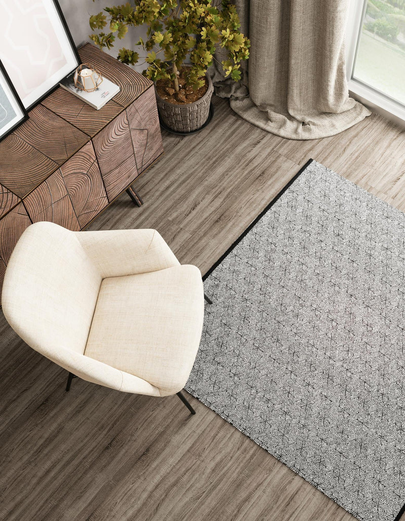 Roma Elegance Collection Area Rug -  Colosseo Square Black and White  lifestyle 24