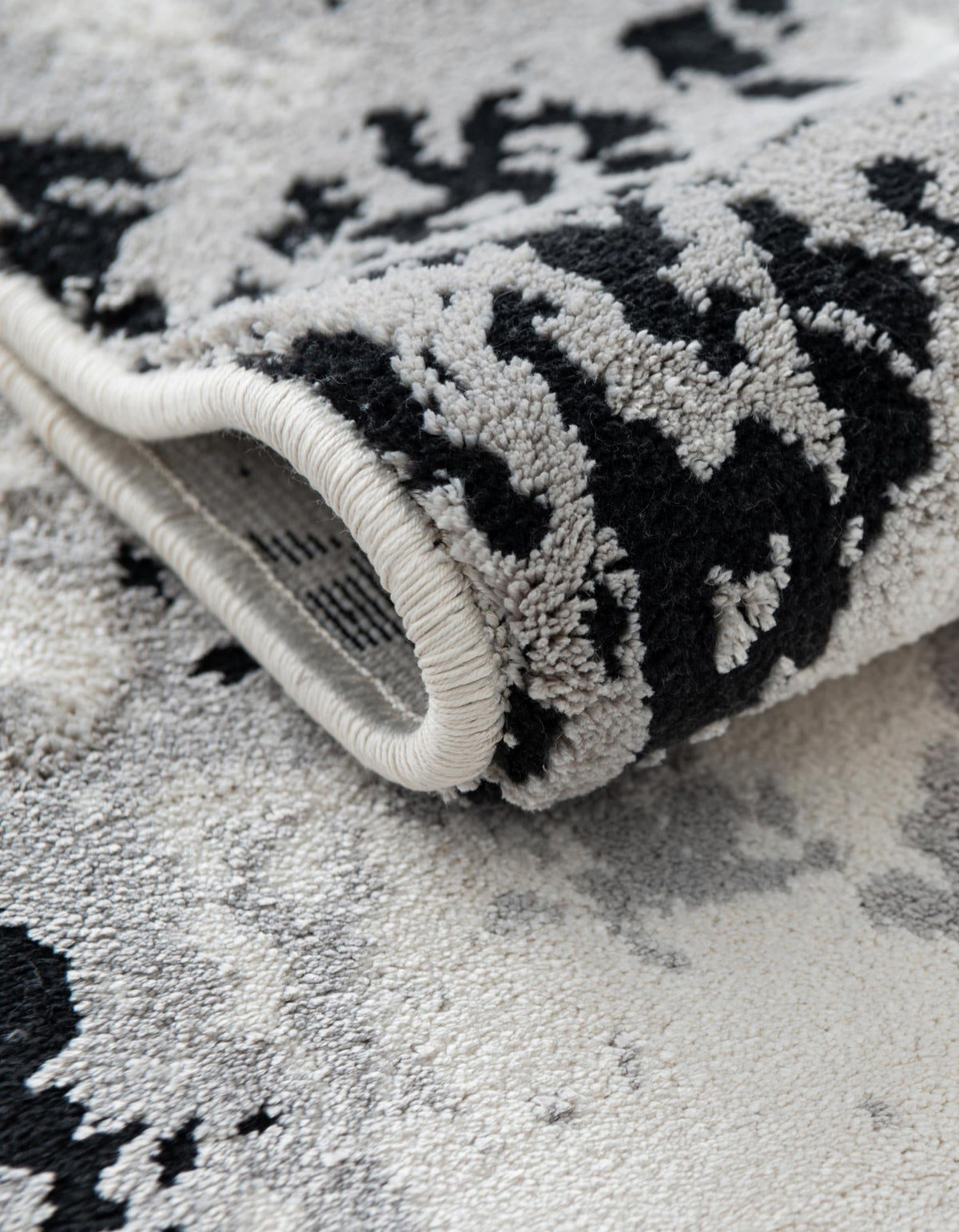 Roma Elegance Collection Area Rug -  Capitolino Rectangle Black and White  lifestyle 6