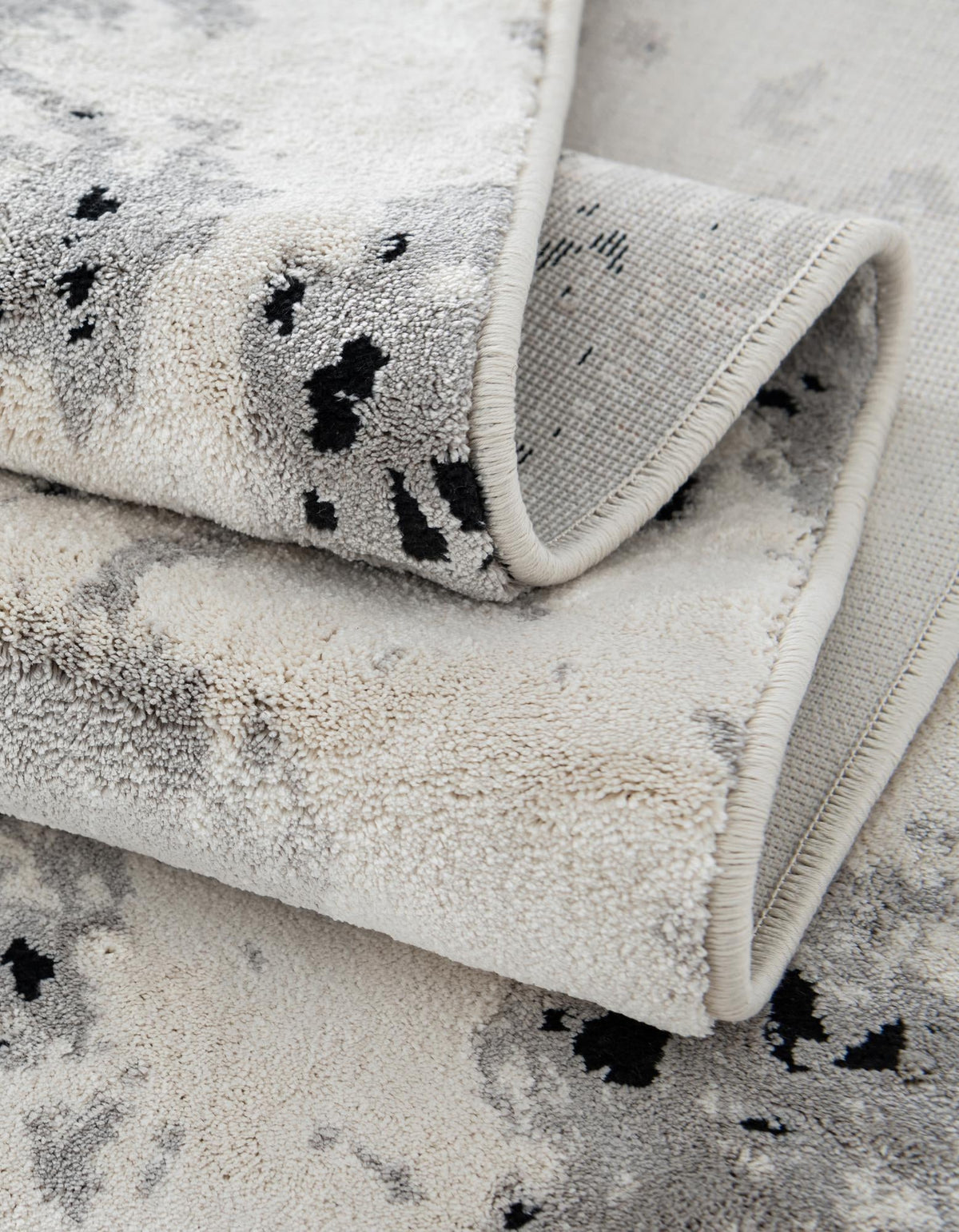 Roma Elegance Collection Area Rug -  Capitolino Rectangle Black and White  lifestyle 13