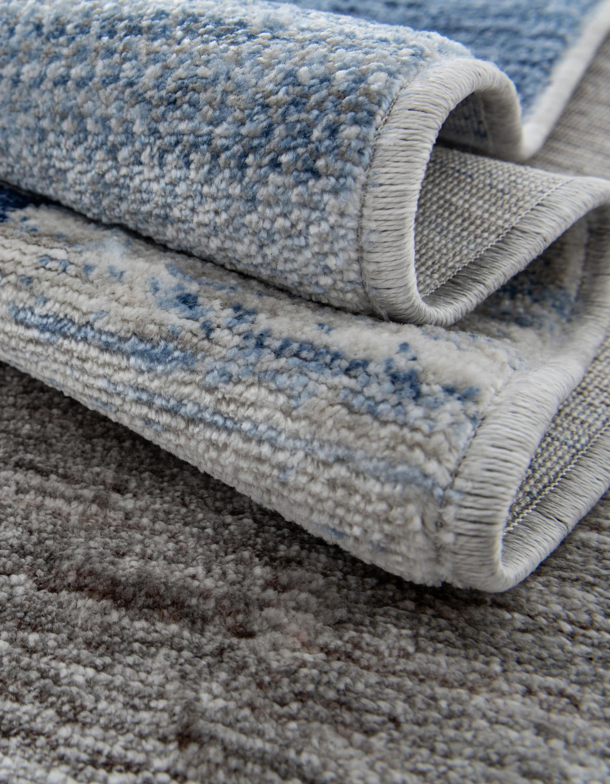 Zagros Shades Collection Area Rug -  Sisakht Rectangle Blue Gray  lifestyle 13