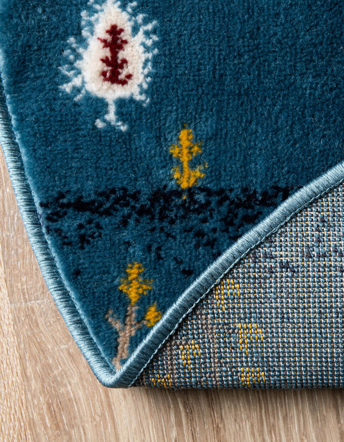 Coastal Haven Collection Area Rug -  Surfside Round Blue  lifestyle 55
