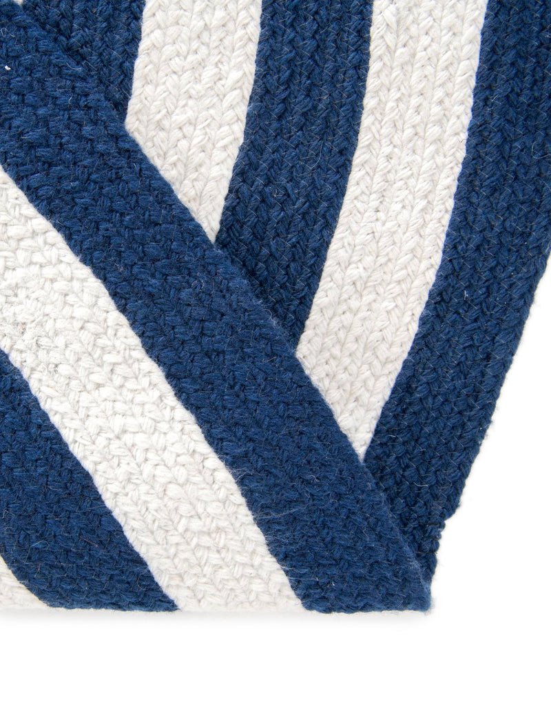 Sustainable Strands Indoor-Outdoor Oasis Collection Area Rug - Harborview Round Navy Blue and White  lifestyle 68