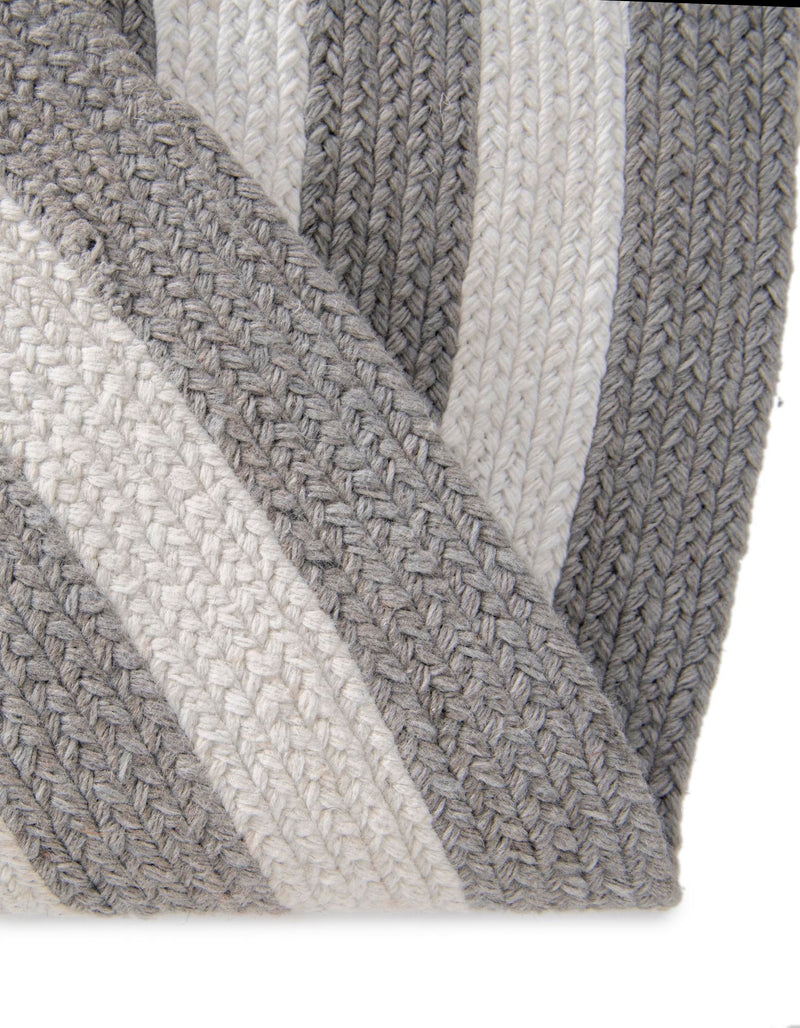 Sustainable Strands Indoor-Outdoor Oasis Collection Area Rug - Harborview Round Gray and White  lifestyle 104