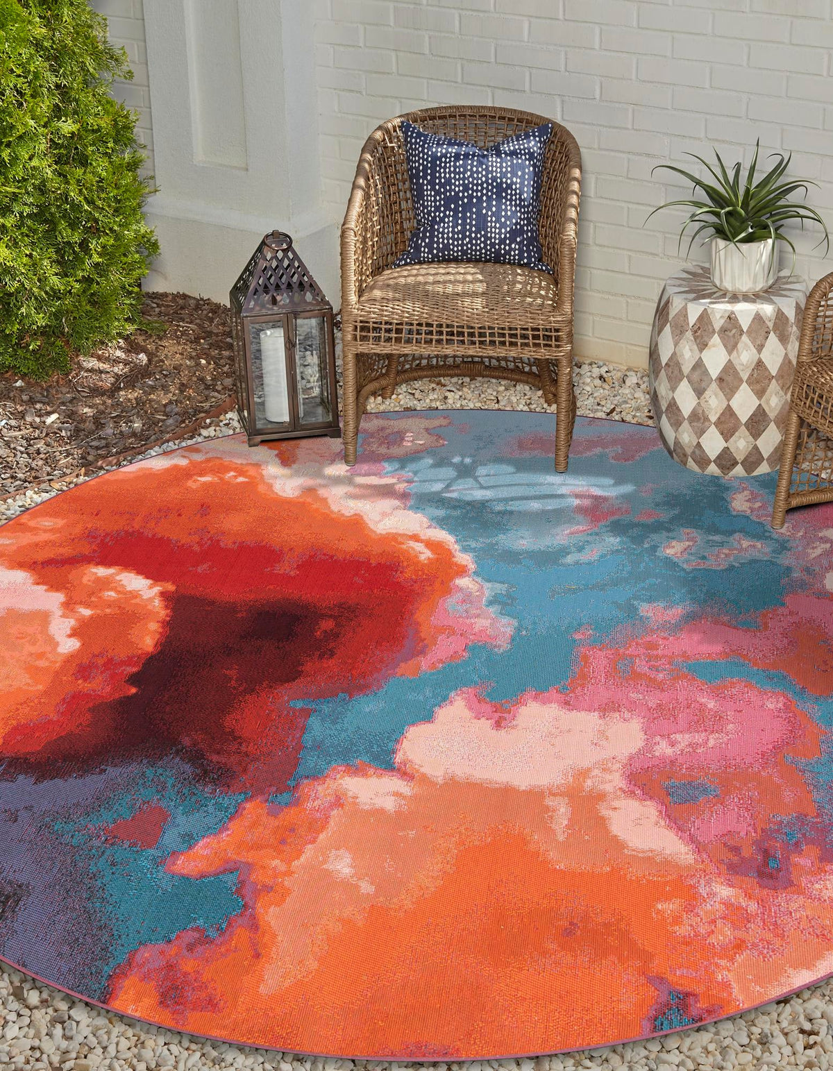 Urban Terrace Collection Area Rug -  Patio Round Gray and Pink  lifestyle 19