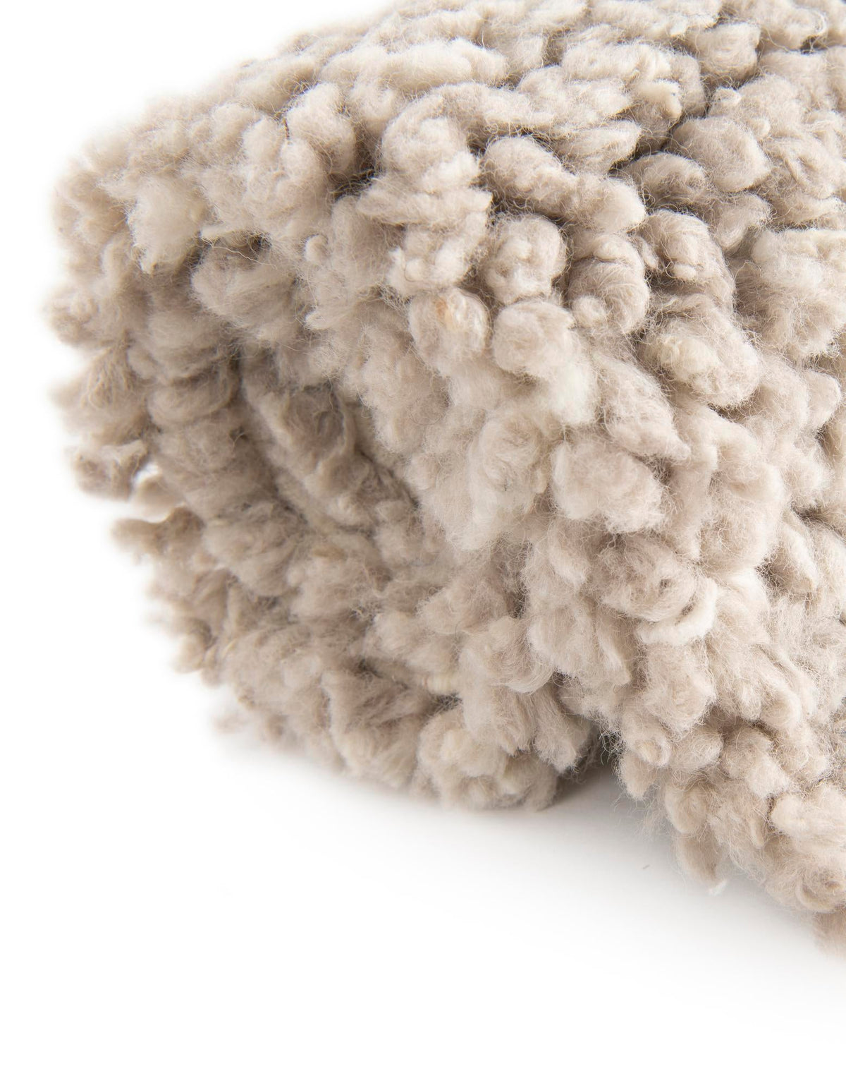 Wellington Luxe Shag Collection Area Rug - Kapiti Round Taupe  lifestyle 110