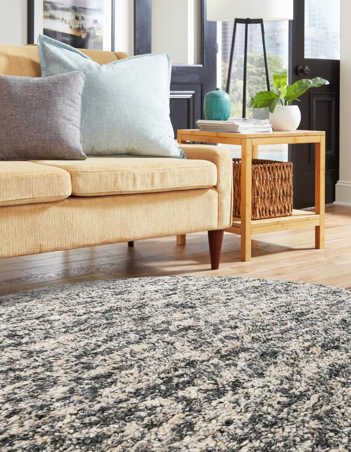 Wellington Luxe Shag Collection Area Rug - Kapiti Round Salt and Pepper  lifestyle 81