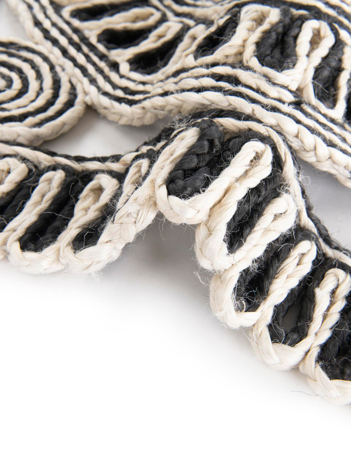 Woven Seaside Jute Collection Area Rug - Nantucket Round Black and White  lifestyle 53
