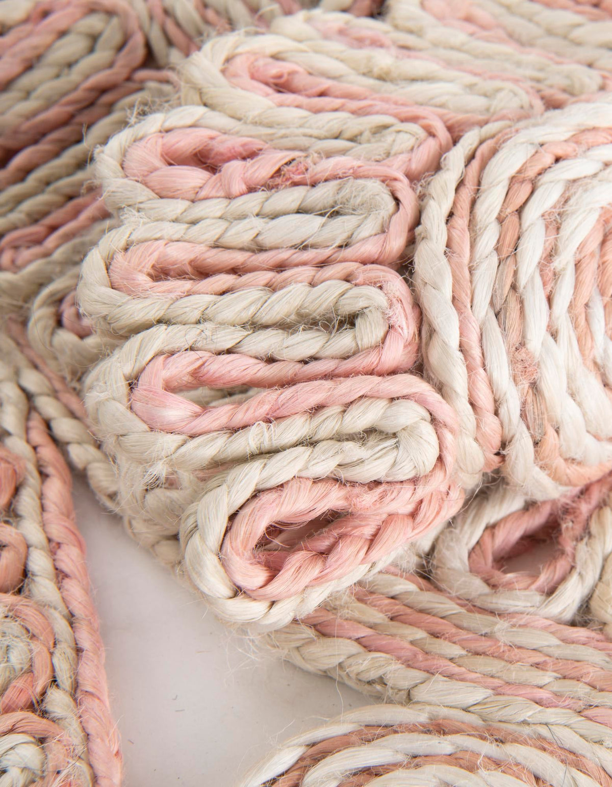Woven Seaside Jute Collection Area Rug - Nantucket Round Pink and White  lifestyle 41