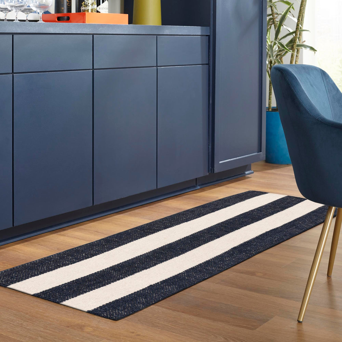 Martha's Vineyard Blueprints Collection Area Rug - Edgartown Runner Nautical Navy  lifestyle 128