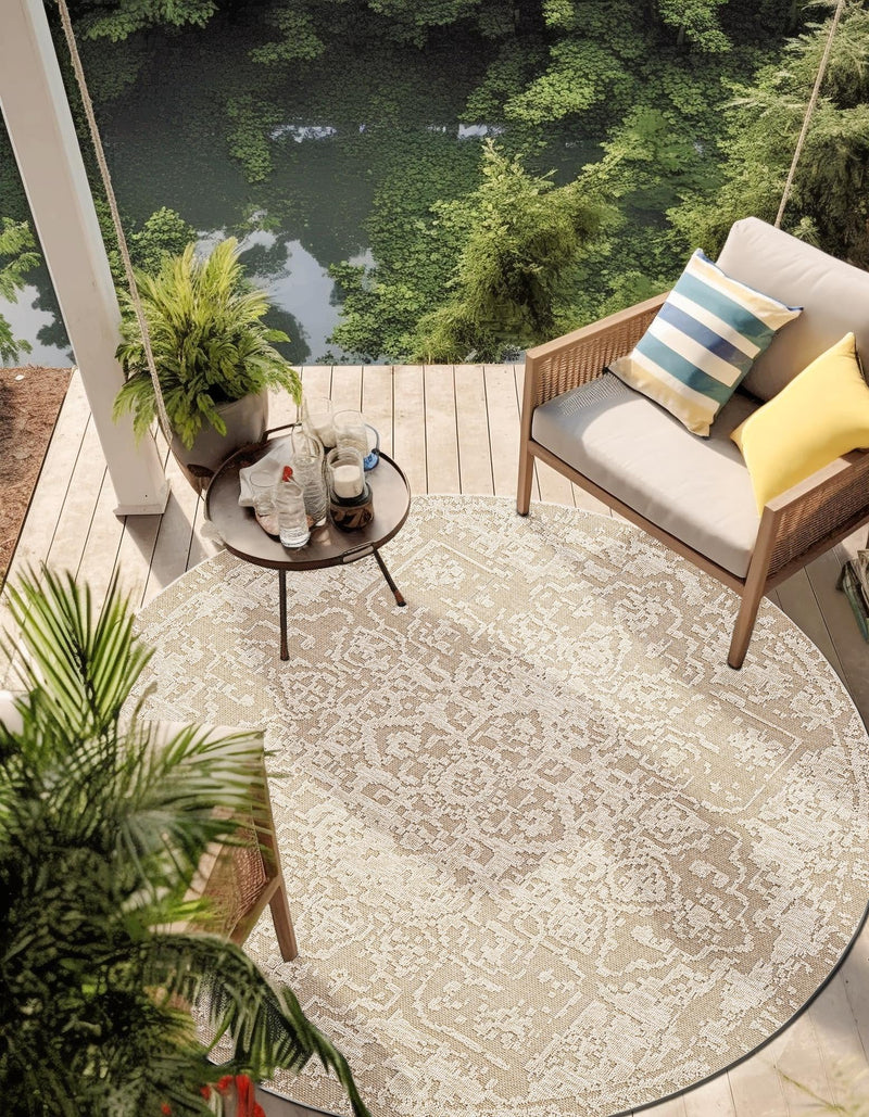 Patio Heritage Collection Area Rug - Santorini Round Khaki  lifestyle 131