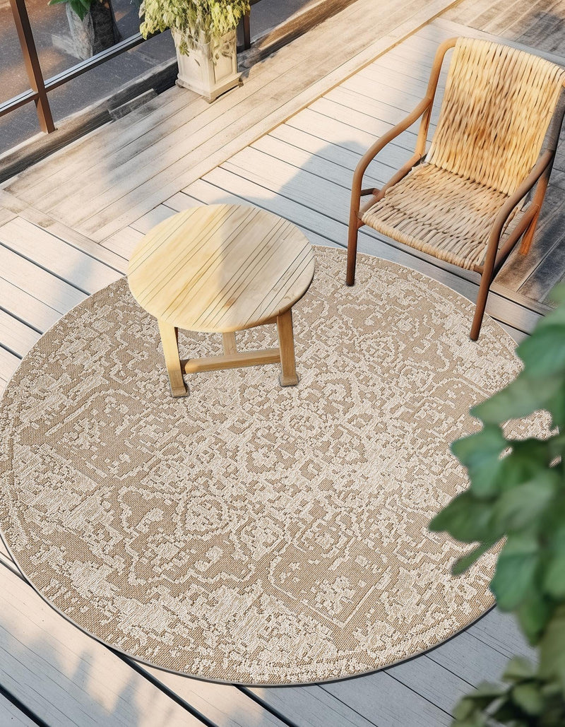 Patio Heritage Collection Area Rug - Santorini Round Khaki  lifestyle 136