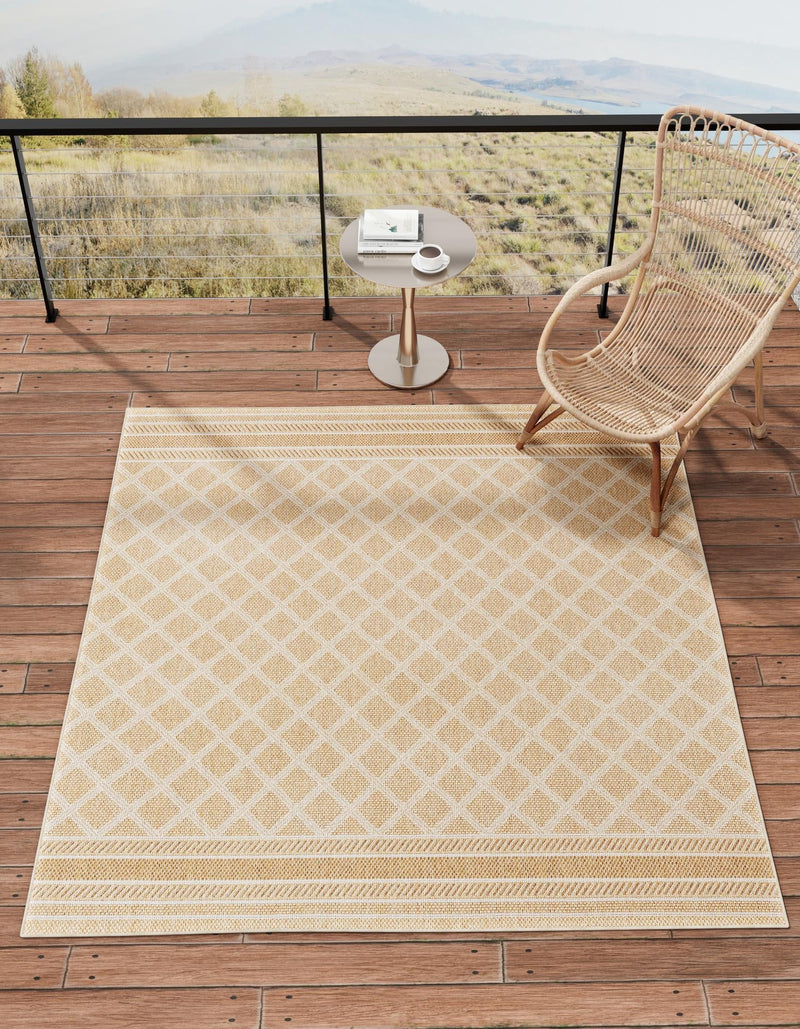Seaside Lattice Collection Area Rug - Savannah Square Natural  lifestyle 65