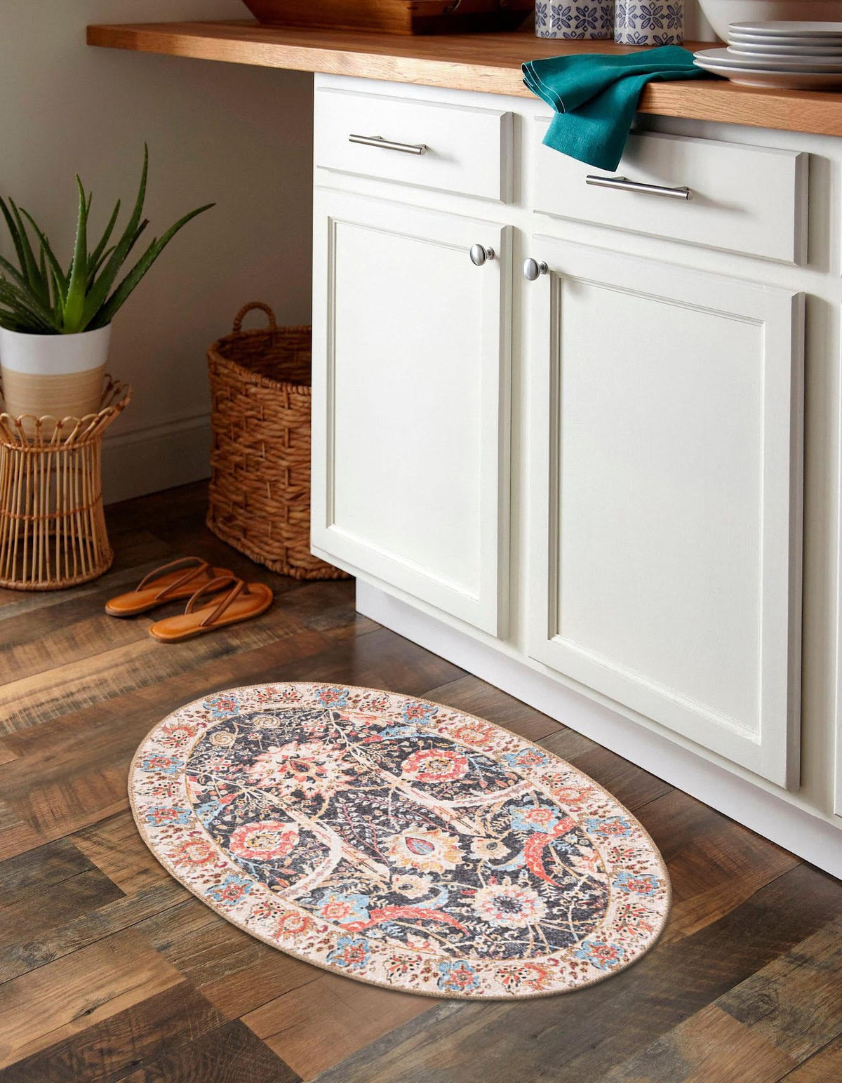 Heritage Elegance Collection Area Rug -  Topkapi Oval Black  lifestyle 85
