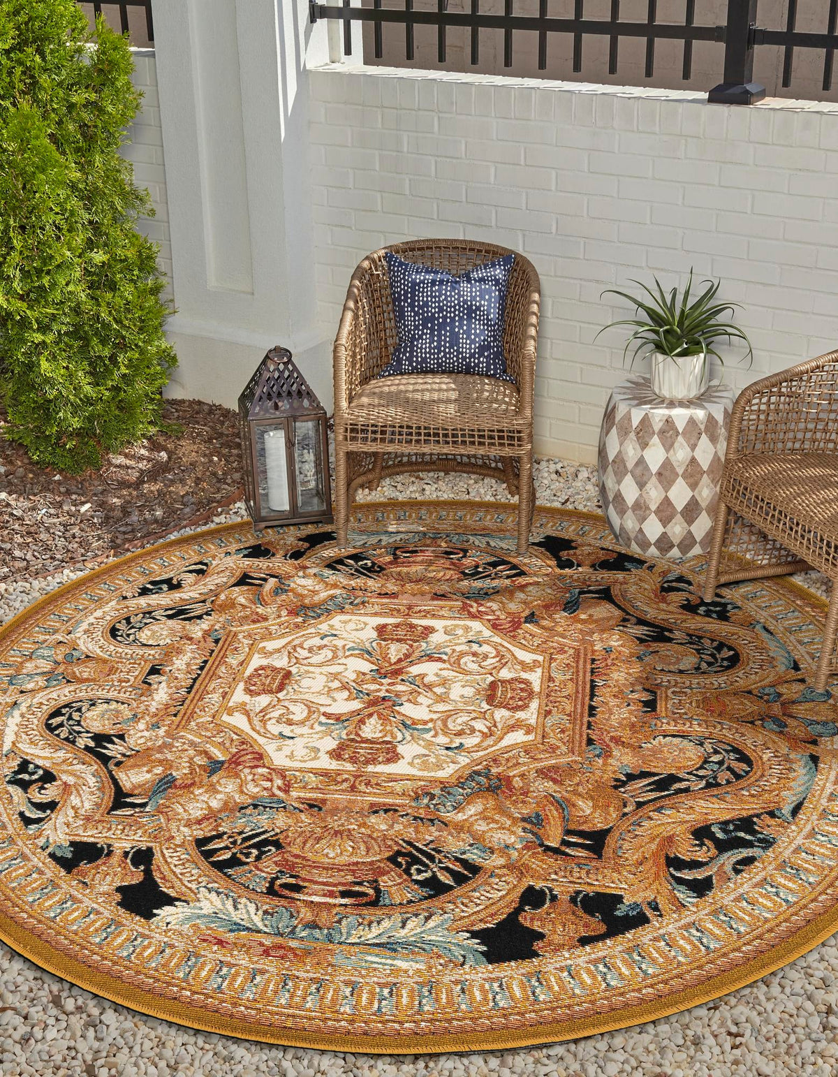 Patio Elegance Collection Area Rug - Veranda Round Black Gold Brown  lifestyle 42