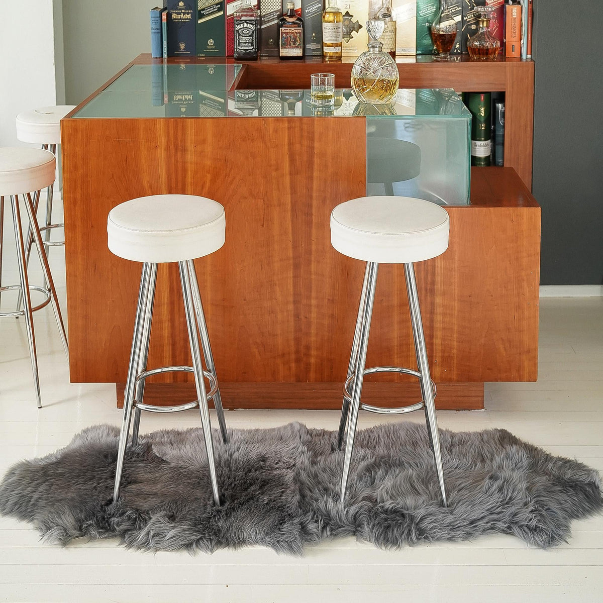 Arctic Lambskin Luxe Collection Area Rug - Tundra Rectangle Gray  lifestyle 22