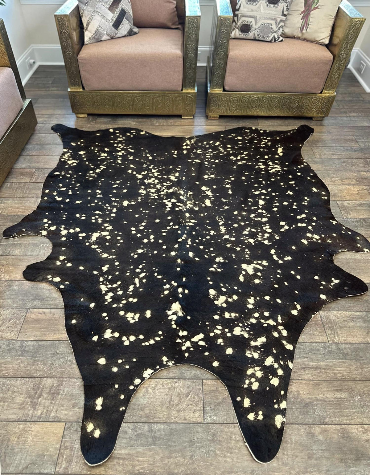 Savannah Hideaway Collection Area Rug -  Savannah Rectangle Black and Gold  lifestyle 2