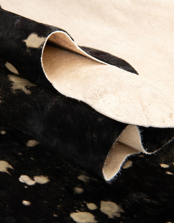 Savannah Hideaway Collection Area Rug -  Savannah Rectangle Black and Gold  lifestyle 13