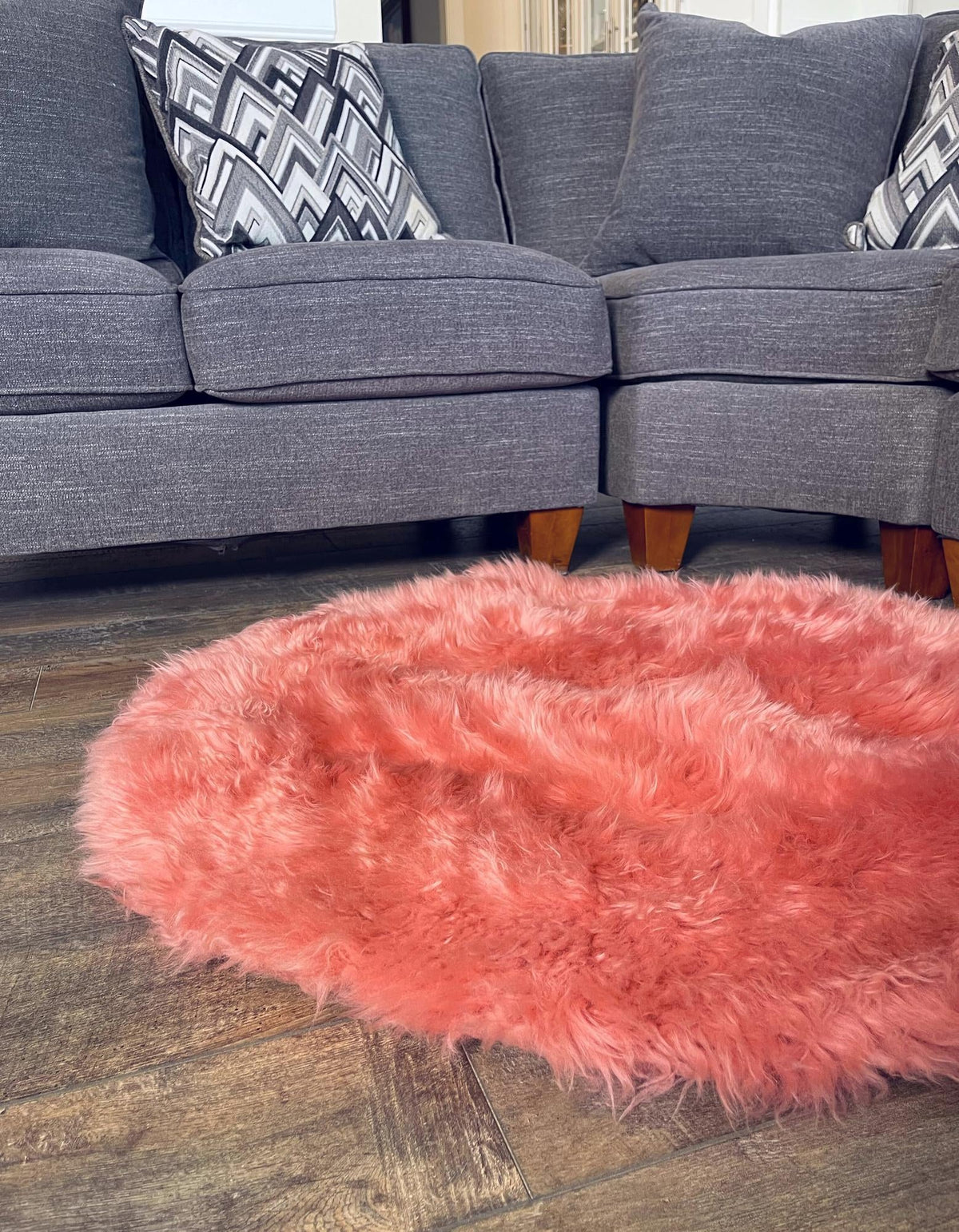 Lambskin Haven Collection Area Rug - Fleeceville Round Pink  lifestyle 9