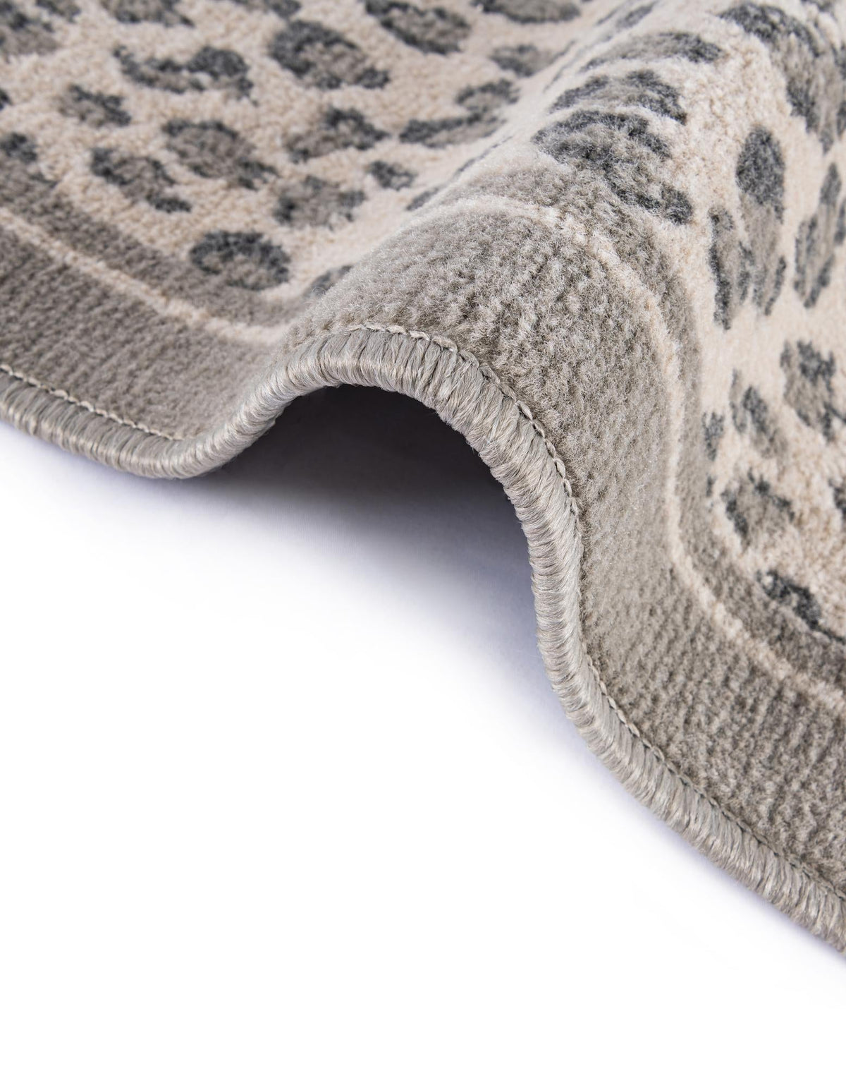 Savannah Sojourn Collection Area Rug - Serengeti Runner Gray  lifestyle 138